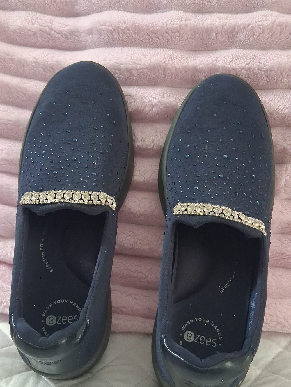 Bzees Navy Slip-On Sneakers with Silver Rhinestone Trim Sz 9.5